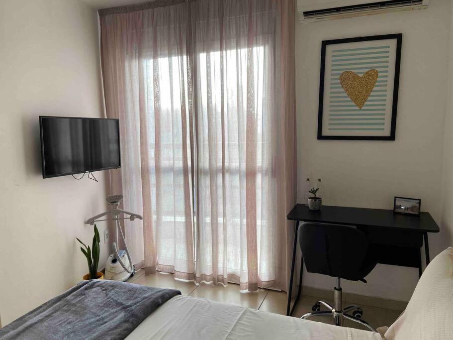 Apartamento Sh66 Viva Com Varanda Na Bela Cintra *