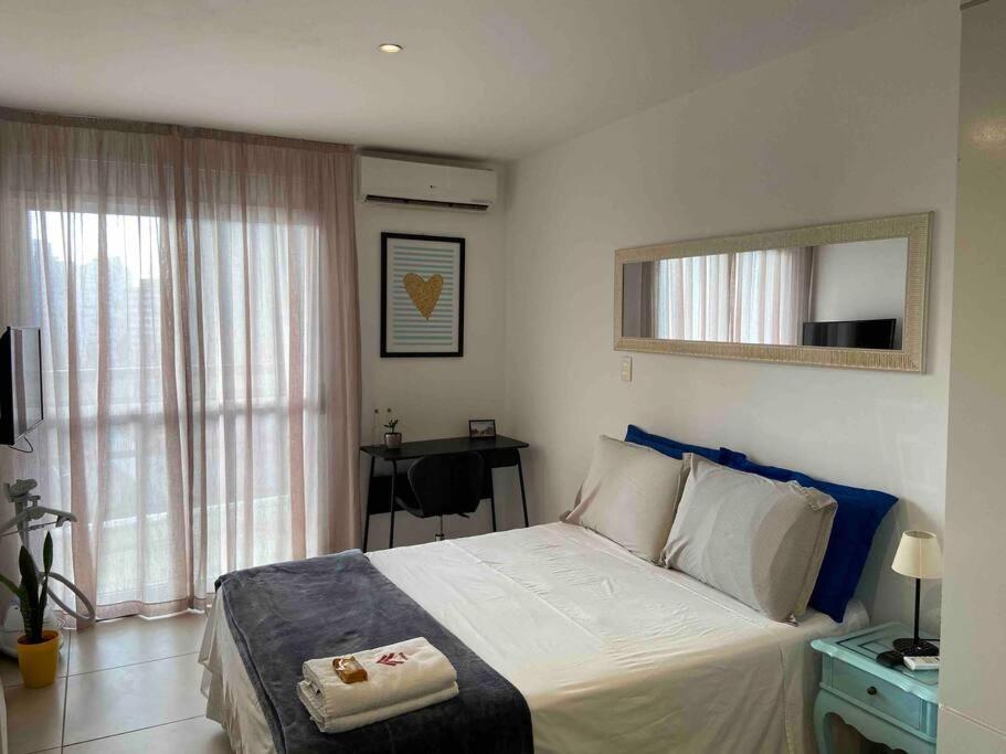 Apartamento Sh66 Viva Com Varanda Na Bela Cintra *